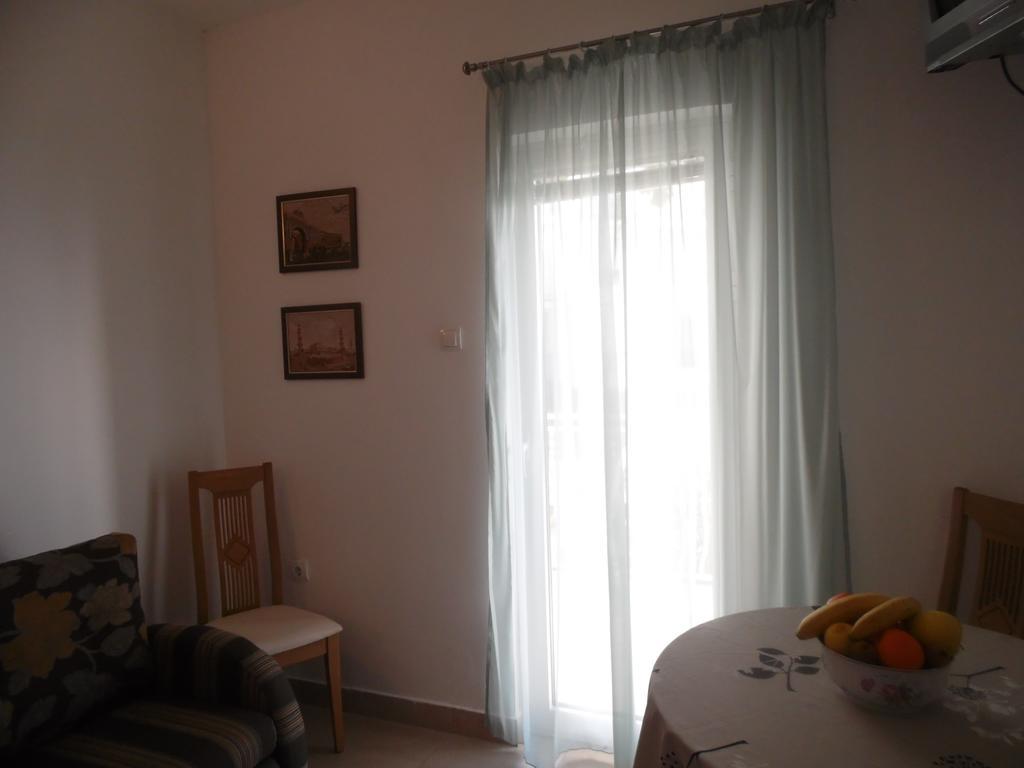 Apartments Slavica Jovanovic Sveti Stefan Zimmer foto